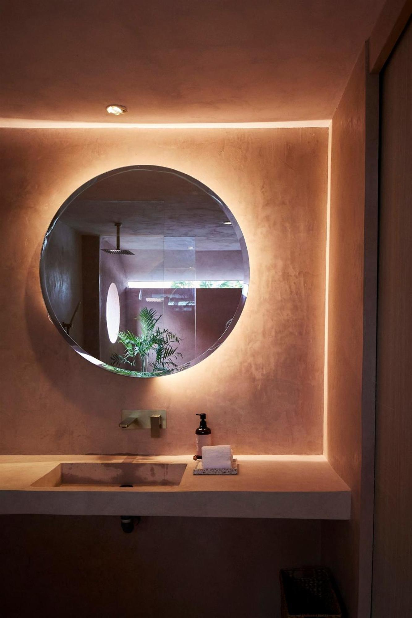 Neon Rose Motel Canggu  Ngoại thất bức ảnh